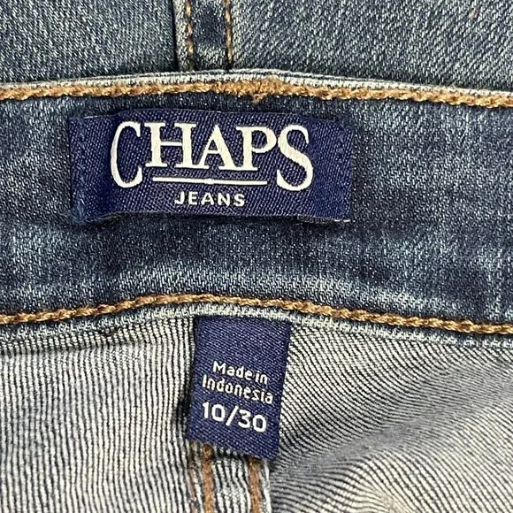 Chaps Mid Rise Crop Kick Jeans Women’s Size 10 / 30 Average - Picture 3 of 8